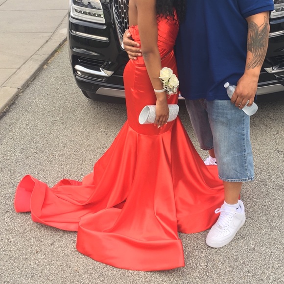 Color Change Prom Dress - Picture 2 of 7